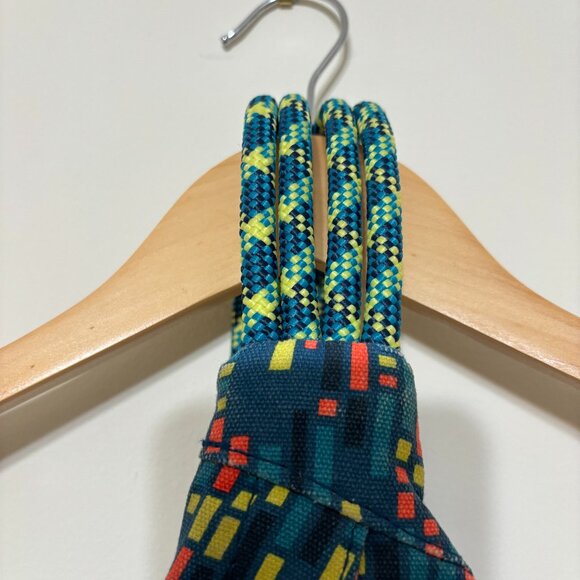 Kavu Electric Rain Sling Rope Bag (EOS) - Picture 3 of 4